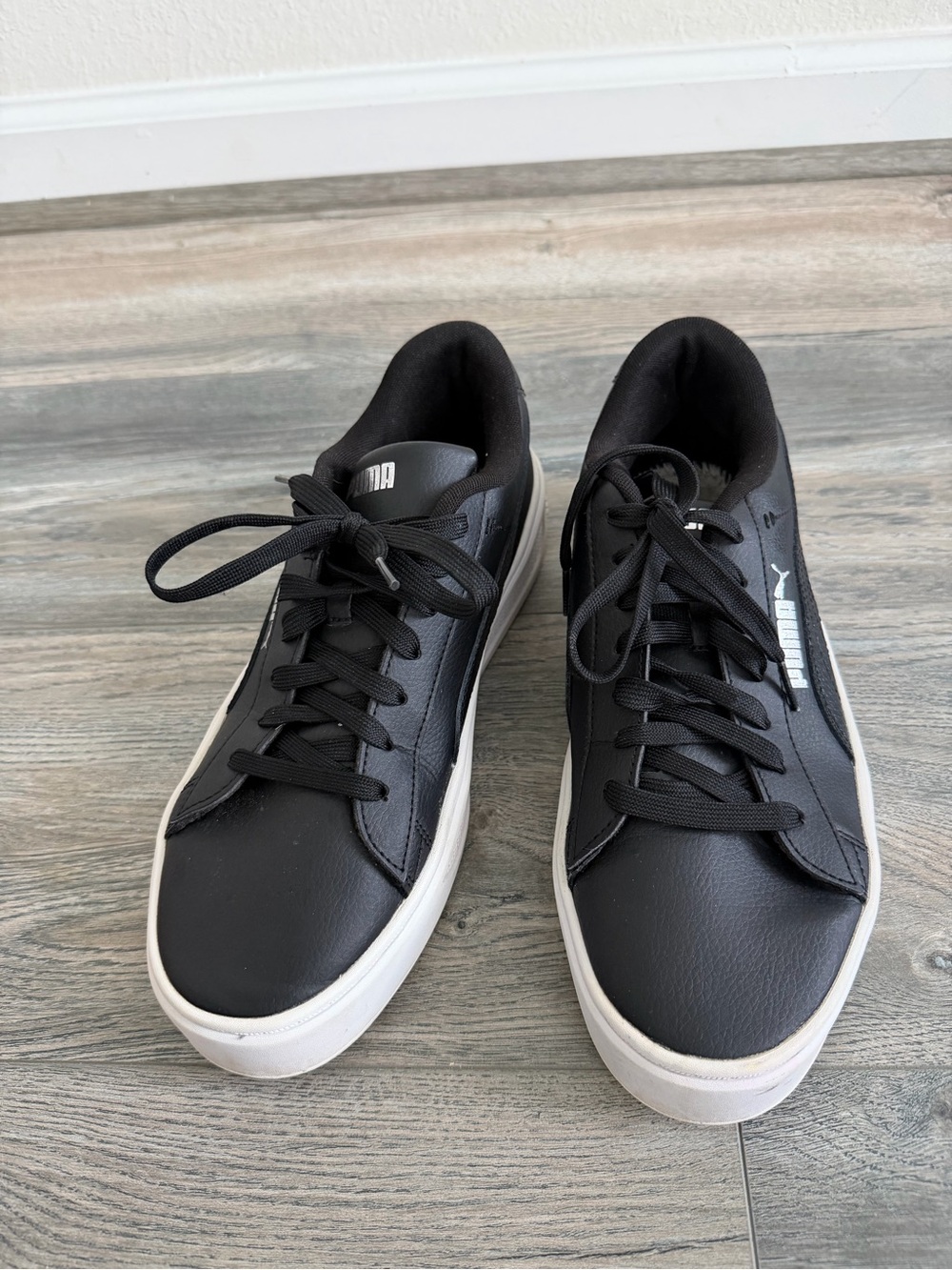 Puma Smash V3 Platform Sneakers in black and white women’s size 10 - Picture 9 of 9